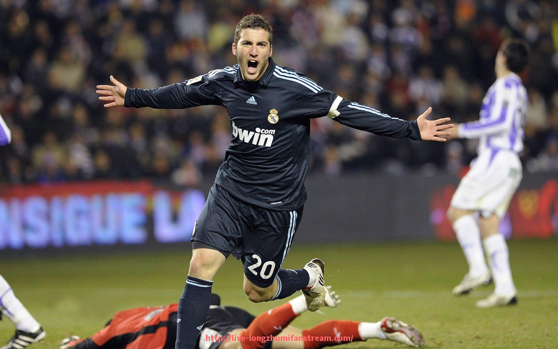 龙珠直播-英超签约国际球员的标准流程与转会窗口解析